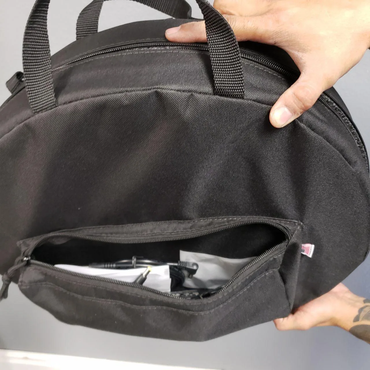 Ring Roamer Travel Bag